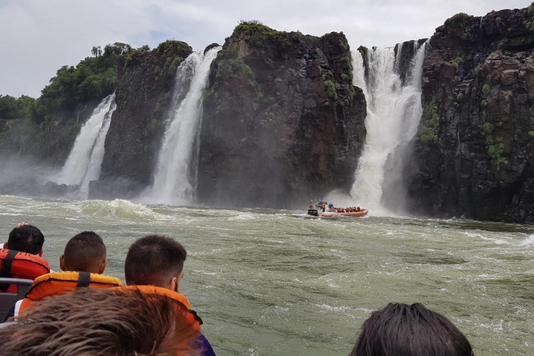 Ab Foz do Iguaçu: Iguazú-Wasserfälle inklusive Bootsfahrt