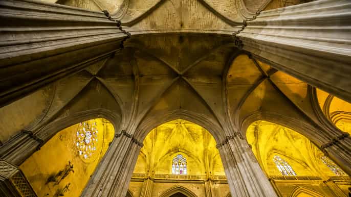 seville royal alcazar cathedral private tour