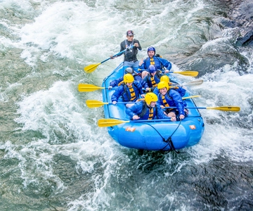 4-Day Inca Jungle Adventure to Machu Picchu: Biking Rafting
