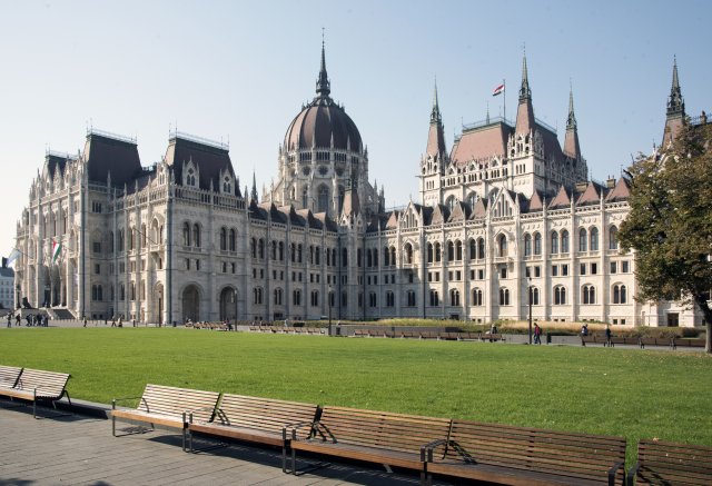 Budapest: Tour della città con visita al parlamento