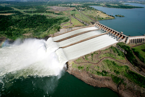 Foz do Iguaçu: Iguazu Falls, Bird Park & Itaipu Dam Day Trip