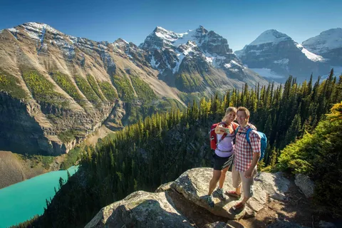 Banff National Park: Hop-On-Hop-Off Bus Day-Pass