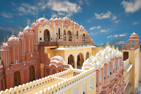 Jaipur: City Palace, Hawa Mahal & Jantar Mantar Private Tour