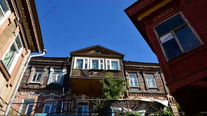 walking tour to the historical quarter of vladivostok