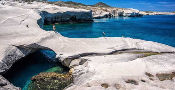 Milos Island: Archaeology & Culture Tour