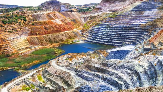 milo tour geologico mattutino sul vulcano
