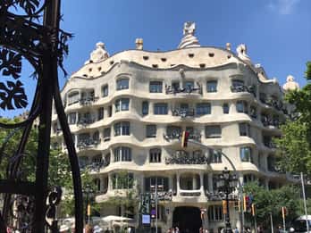 From Salou: Full Day Barcelona Panoramic Tour with Free Time