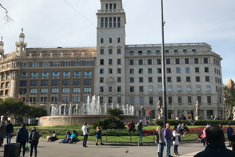 From Salou: Full Day Barcelona Panoramic Tour with Free Time From Salou: Full Day Barcelona Panoramic Tour in French