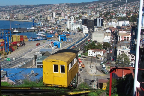 Transfer z hotelu lub portu w Valparaiso do Santiago