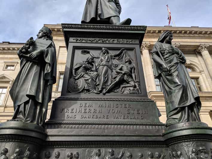 East Berlin and The Wall: Greatest Escapes Outdoor Game | GetYourGuide