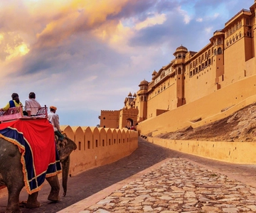 From New Delhi: 7-Day Golden Triangle Tour with Diwali