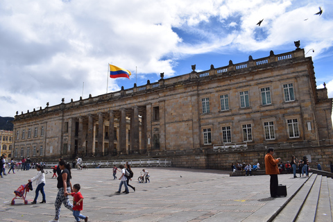 Bogota: Private Walking Tour with a Local 4-Hour Tour