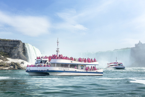 Toronto: Tour clásico de un día completo en autobús por las cataratas del NiágaraExcursión de un día con Crucero por el Niágara (Sin almuerzo)