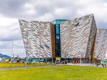 Ab Dublin: Tagestour nach Belfast & Titanic Experience Ab Dublin: Tagestour nach Belfast & Titanic Experience