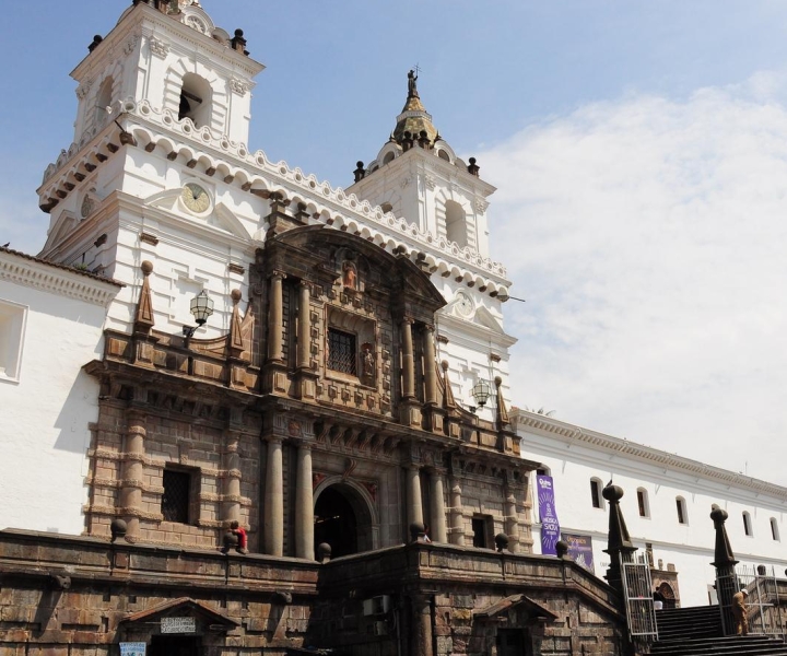 Città storica di Quito e The Middle of the World