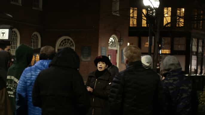 salem haunt and history guided night tour