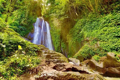 Joias escondidas de Bangli: Passeio pela cachoeira