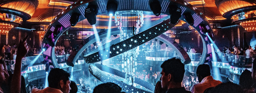 Tournée des boîtes de nuit de Las Vegas avec bus, boissons et entrée VIP