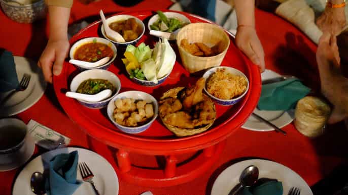 chiang mai traditional khan toke meal cultural performance