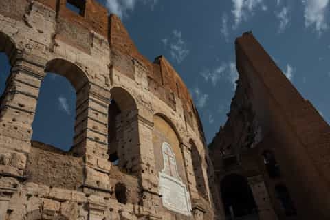 2 in 1 Entire Vatican Tour & Fast Track Colosseum Ticket