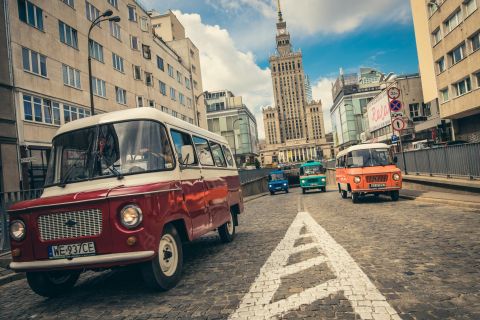 Varsavia: tour di 3 ore su tipico furgoncino socialista
