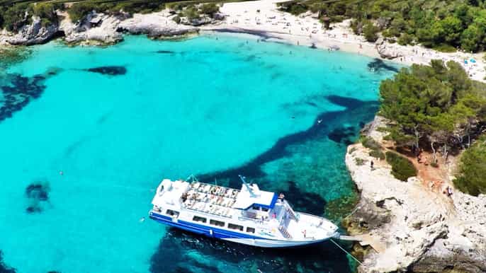 menorca coves and beaches sailing trip with paella lunch