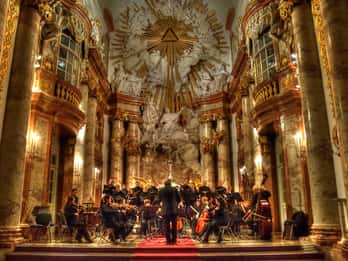 Wien: Mozart-Requiem in der Karlskirche Wien: Mozart-Requiem in der Karlskirche