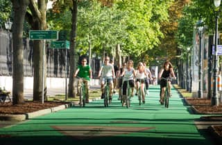 Vienna by Bike 3-Stunden All-In-One City Bike Tour auf Englisch