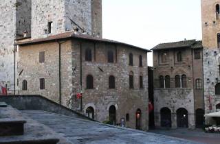 Toskana: Privatausflug nach San Gimignano und Siena