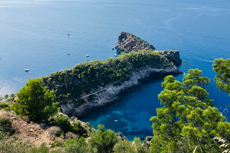 Mallorca: Formelbilstur till Sa ForadadaMallorca: Formula Car Tour till Sa Foradada