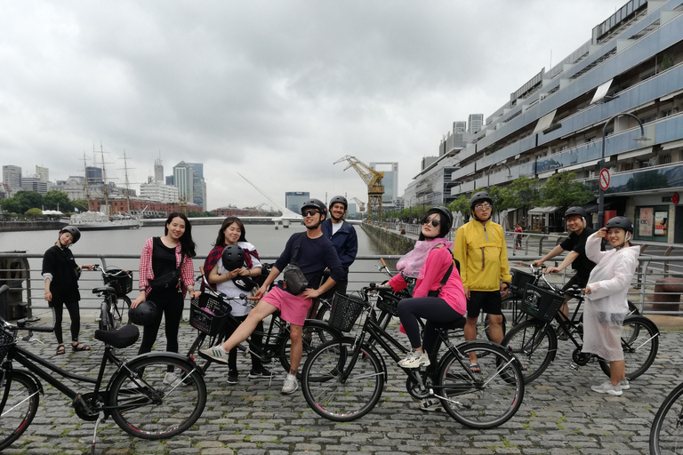 جولة بالدراجة ليوم كامل، تجربة طعام وثقافة، بحد أقصى 6 أشخاص