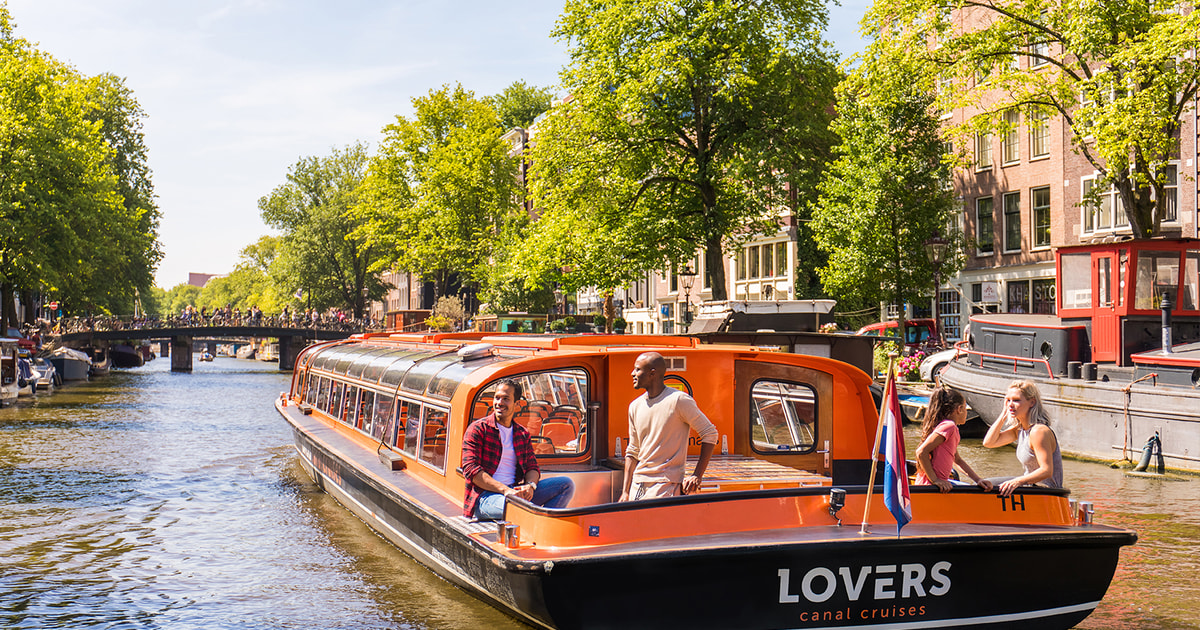 msterdam Vida Nocturna Y Crucero Por El Canal GetYourGuide msterdam Vida Nocturna Y Crucero Por El Canal GetYourGuide