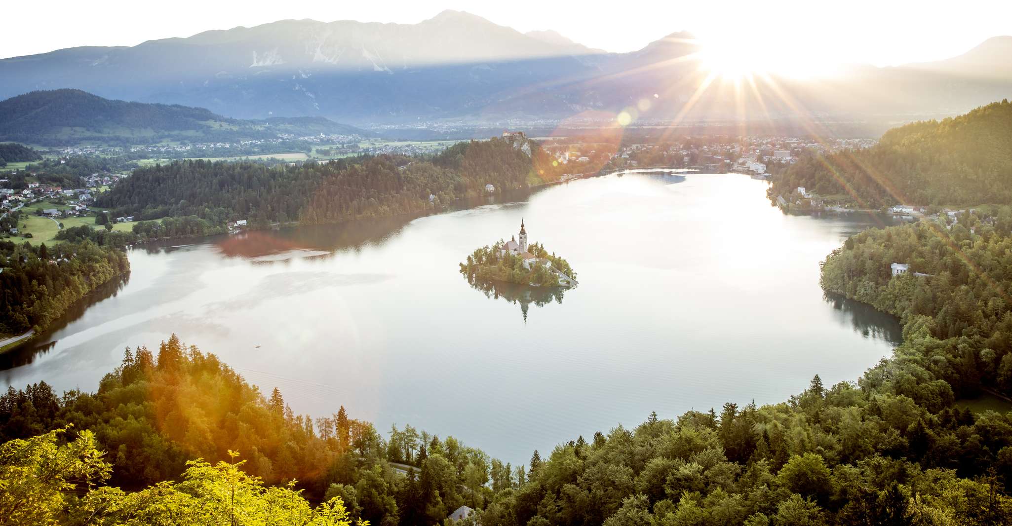 From Ljubljana, Trip to Lake Bled and Bled Castle - Housity