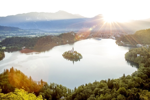 Vanuit Ljubljana: trip naar meer en kasteel van Bled