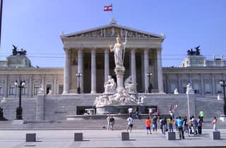Kaiserliches Wien: Ganztagestour ab Budapest
