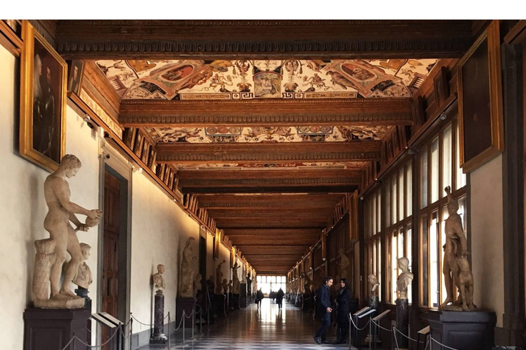 Tour privato della Galleria degli Uffizi a FirenzeTour privato della Galleria degli Uffizi in inglese