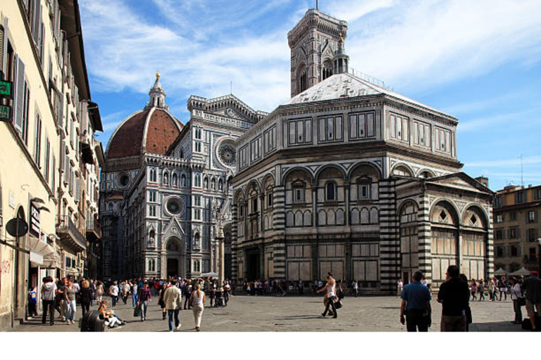 Florencia: vista previa histórica de la plaza del Duomo