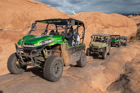 Moab: tournée hors route de Hell's Revenge 4WD de Kawasaki UTVCoucher de soleil