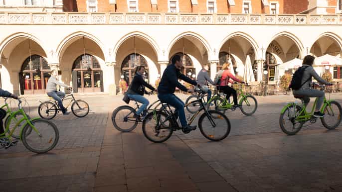 krakow 2–hour evening orientation bike tour