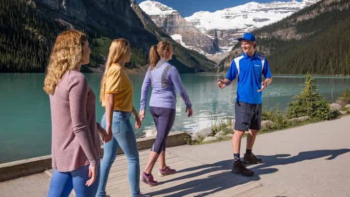 from banff lake louise and moraine lake sightseeing tour