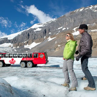 Columbia Icefield Skywalk, Jasper - Book Tickets & Tours | GetYourGuide