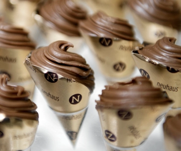 Brussels: Chocolate Workshop and Guided Walking Tour