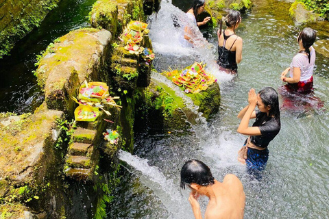 Mengening Temple: What Melukat Actually Feels Like