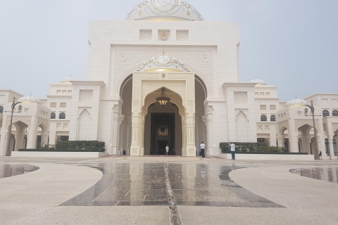 Van Dubai: privé Abu Dhabi-dagtour met Qasr al Watan