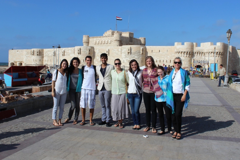 Ab Kairo: Archäologie-Tagestour nach AlexandriaTagesausflug mit Gruppentransfer und Guide