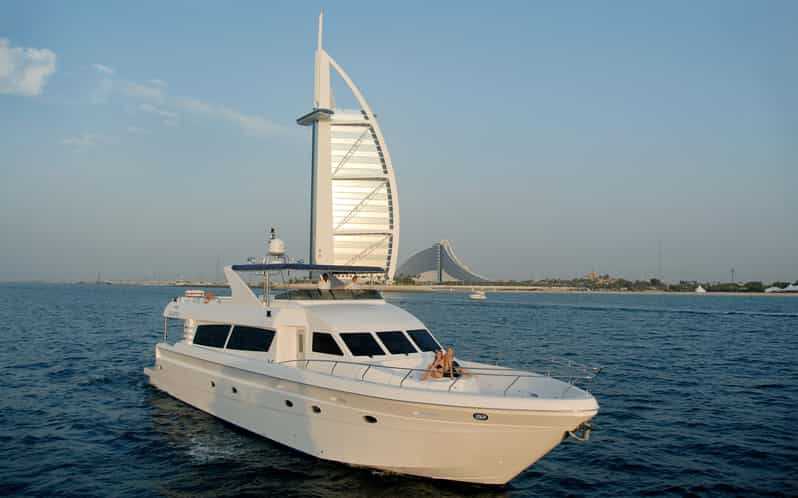 Dubai Marina: Yacht Tour With Breakfast Or BBQ | GetYourGuide