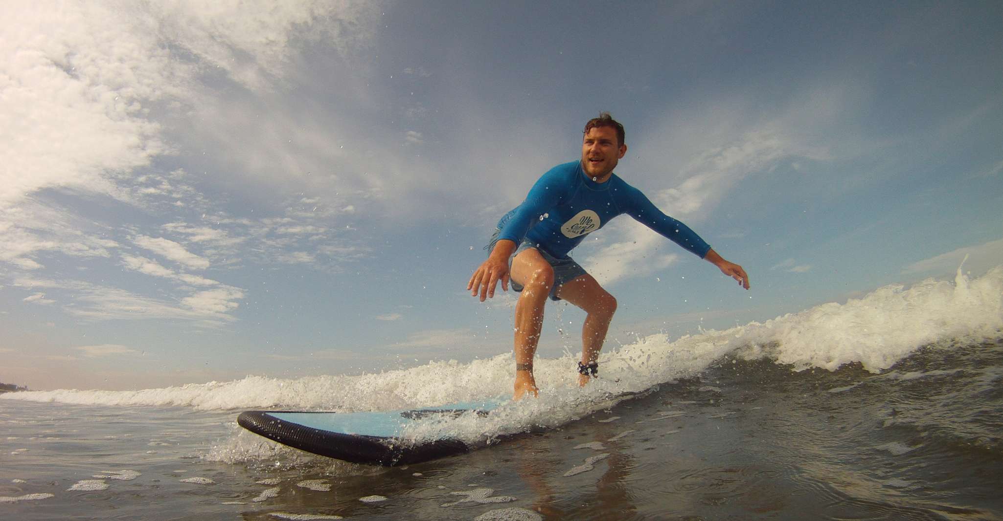 Canggu, leçon de surf de 2 heures - Hizvo