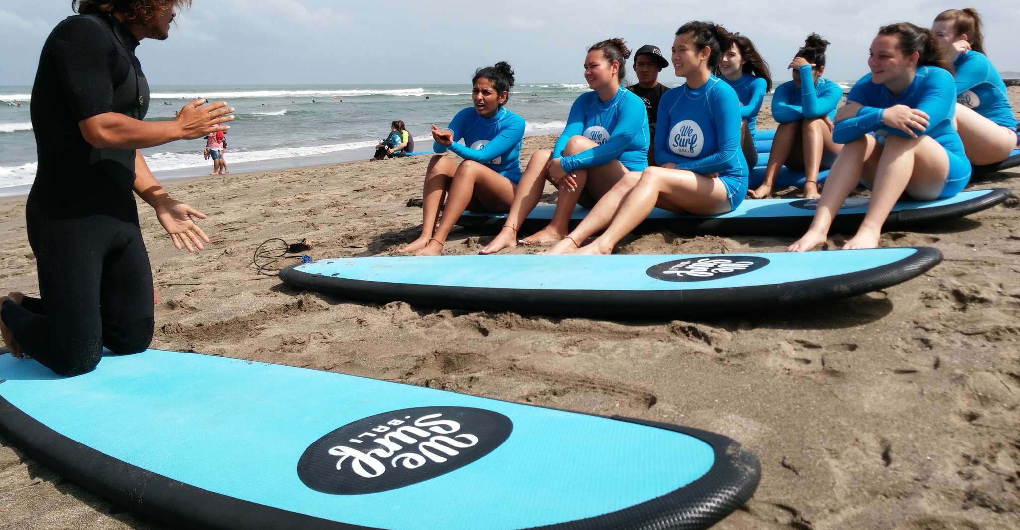 Canggu, leçon de surf de 2 heures - Hizvo