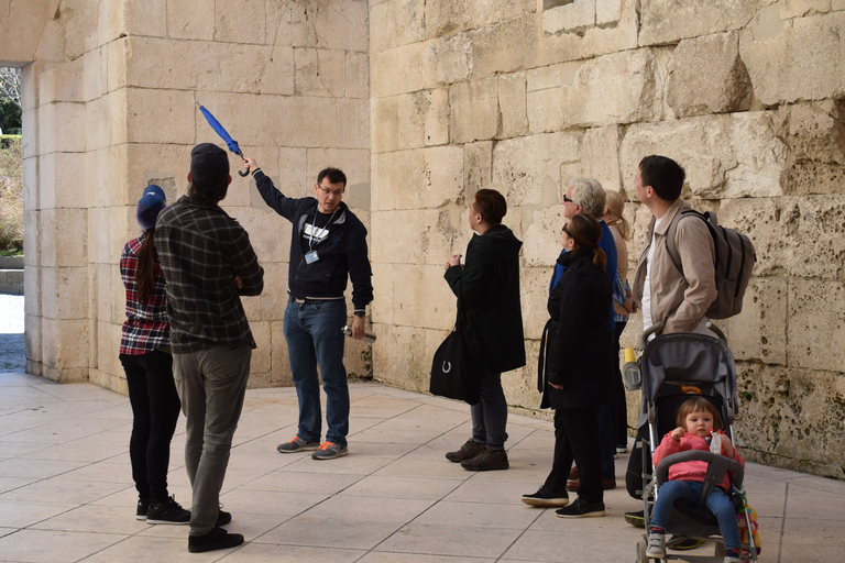 Split: passeio a pé privado com o Palácio de DioclecianoPasseio a pé particular em Split em inglês