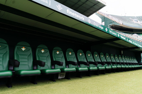 Sevilla: Real Betis Tour im Benito Villamarín Stadion